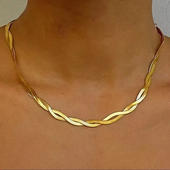 𝅺New Tri-Color Gold Double Twist Snake Herringbone Necklace - Picture 5 of 15